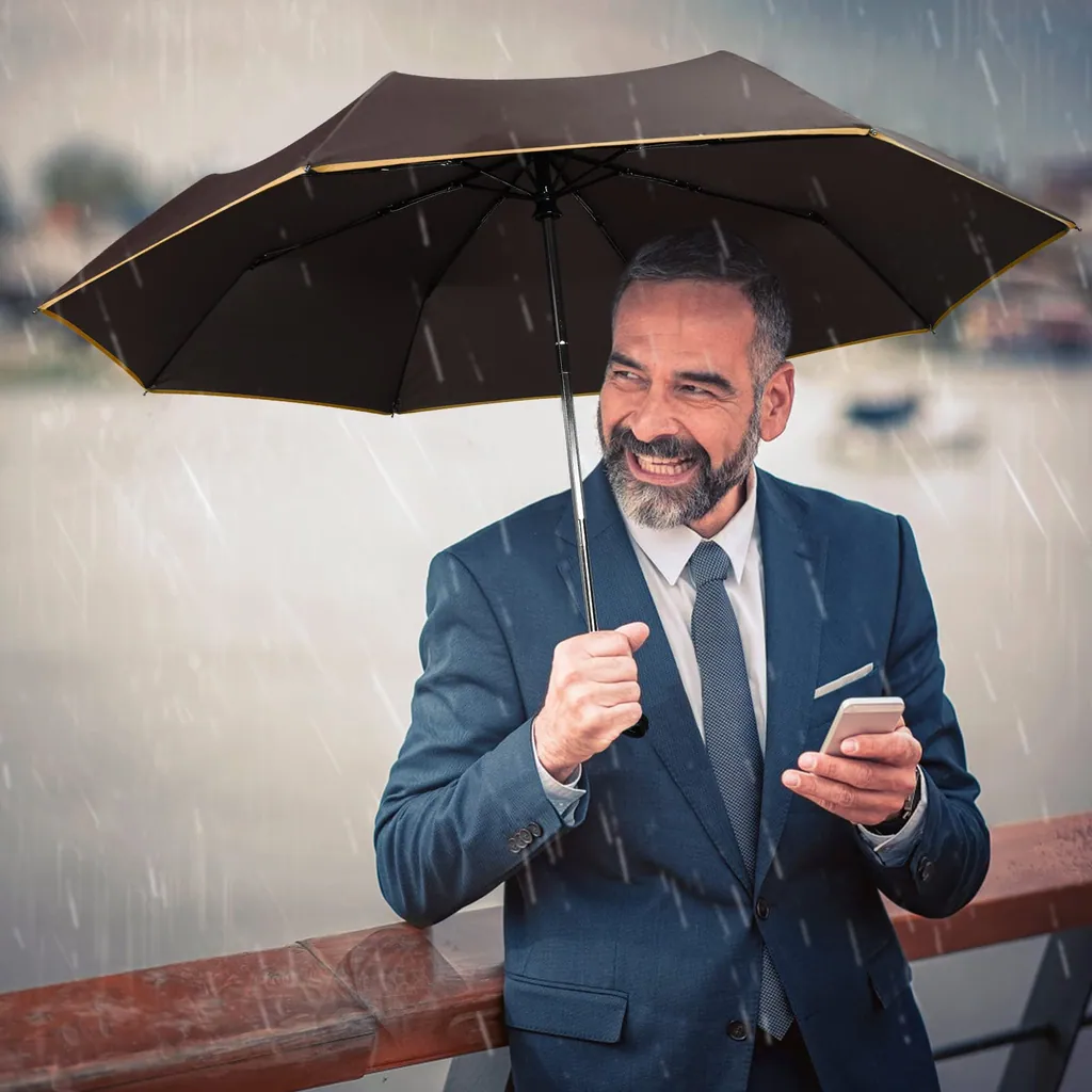 Custom Design Metal Shaft Three Folding Umbrellas Windproof Perfect Umbrella for Rain and Sun,细节图 1